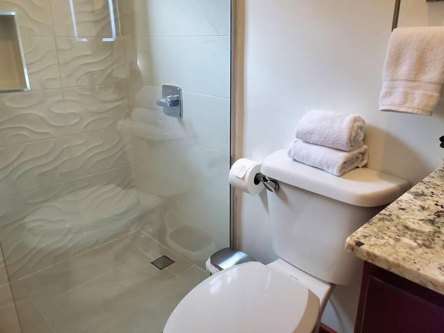 'The Solace' New Luxury Modern 1Bed 1Bath Apt. Portmore Zewnętrze zdjęcie