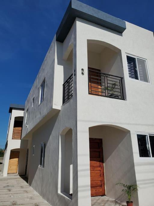 'The Solace' New Luxury Modern 1Bed 1Bath Apt. Portmore Zewnętrze zdjęcie